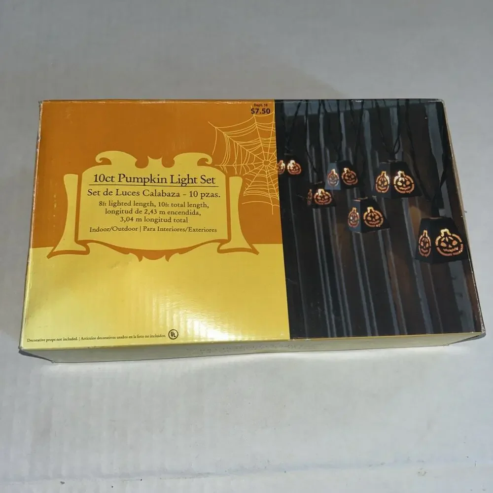 Halloween 10 count pumpkin Jack O Lantern lights with boxes Working Used Good